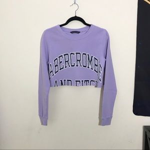 ABERCROMBIE & FITCH Crewneck Cropped Logo Sweater